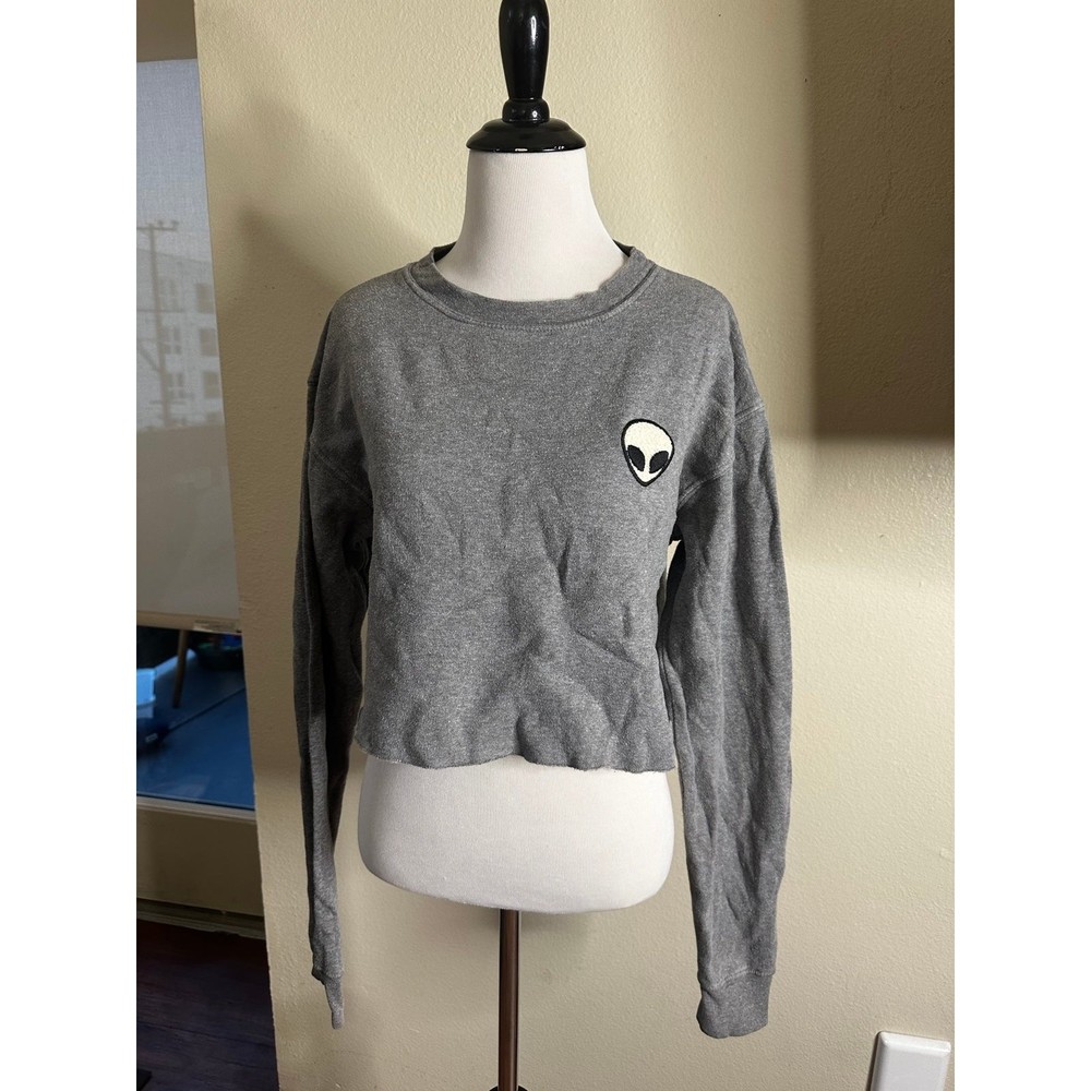 Grey alien long sleeve cropped sweater